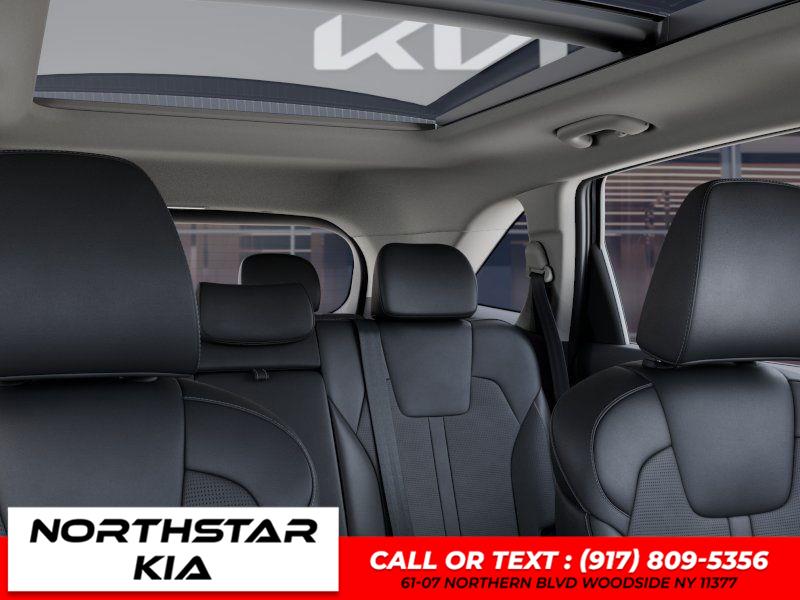 2025 Kia Sorento S photo