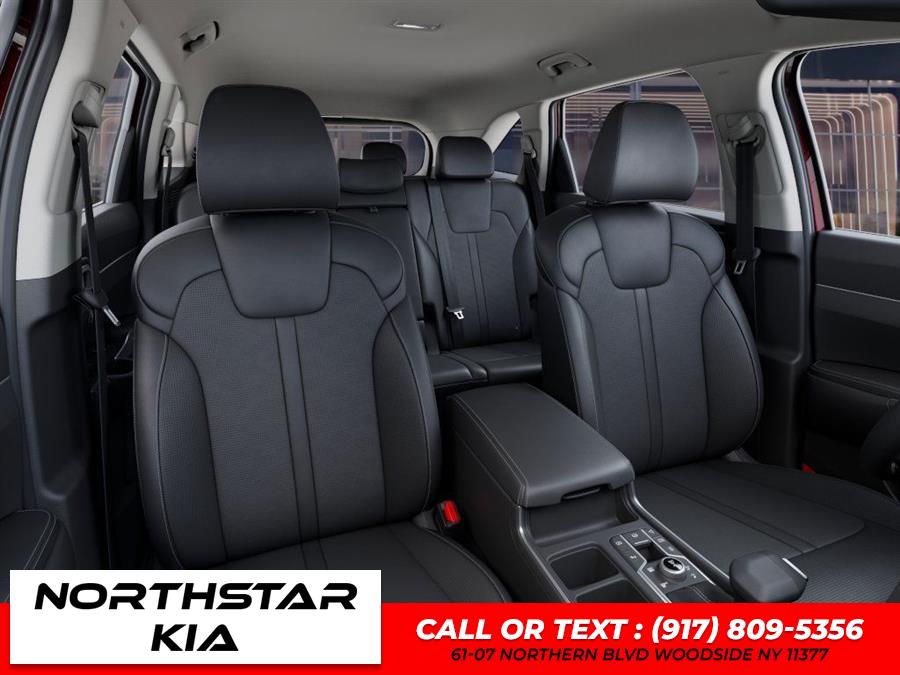 2025 Kia Sorento S photo