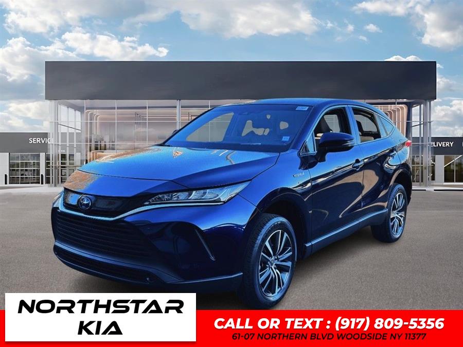 2021 Toyota Venza LE photo