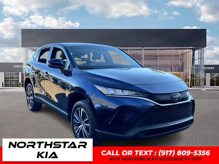 2021 Toyota Venza LE photo