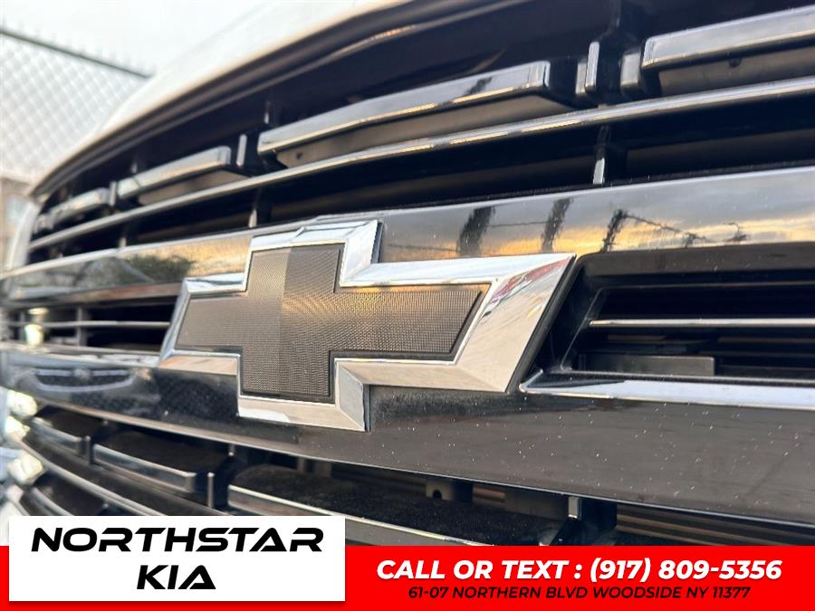 2023 Chevrolet Tahoe RST photo