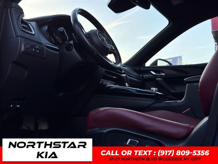 2022 Mazda CX-9 Carbon Edition photo