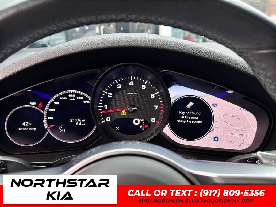 2022 Porsche Cayenne Base (Tiptronic) photo