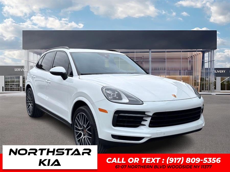 2022 Porsche Cayenne Base (Tiptronic) photo