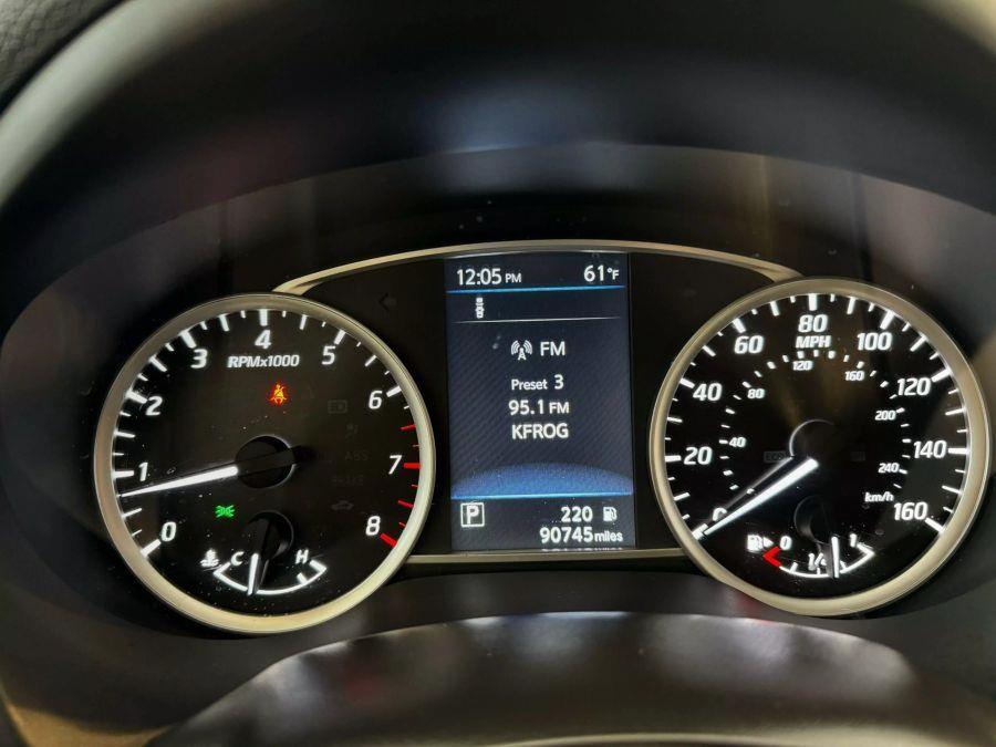 2019 Nissan Sentra S Sedan 4D photo