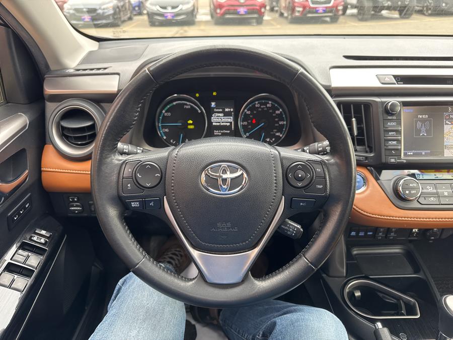2017 Toyota RAV4 Hybrid Limited AWD photo