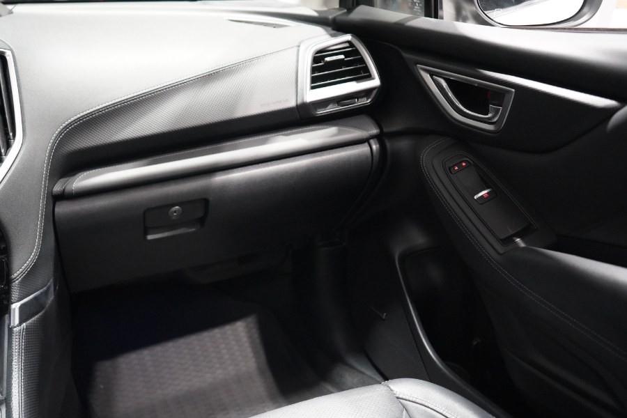 2022 Subaru Forester Touring photo