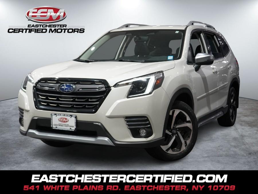 2022 Subaru Forester Touring photo