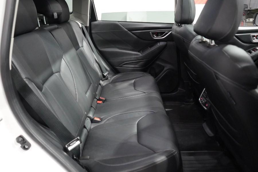 2022 Subaru Forester Touring photo