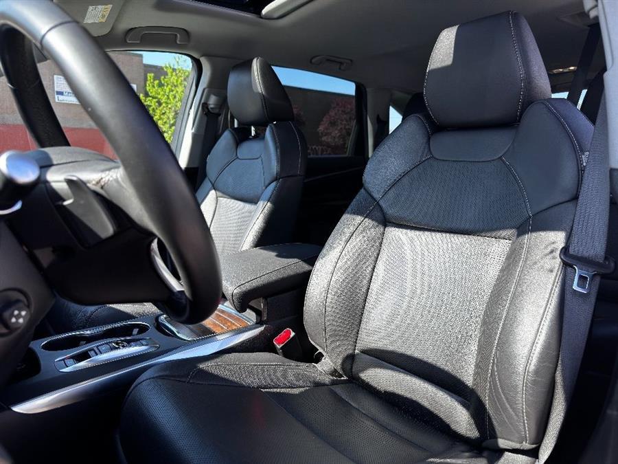 2020 Acura MDX w/Technology Pkg photo