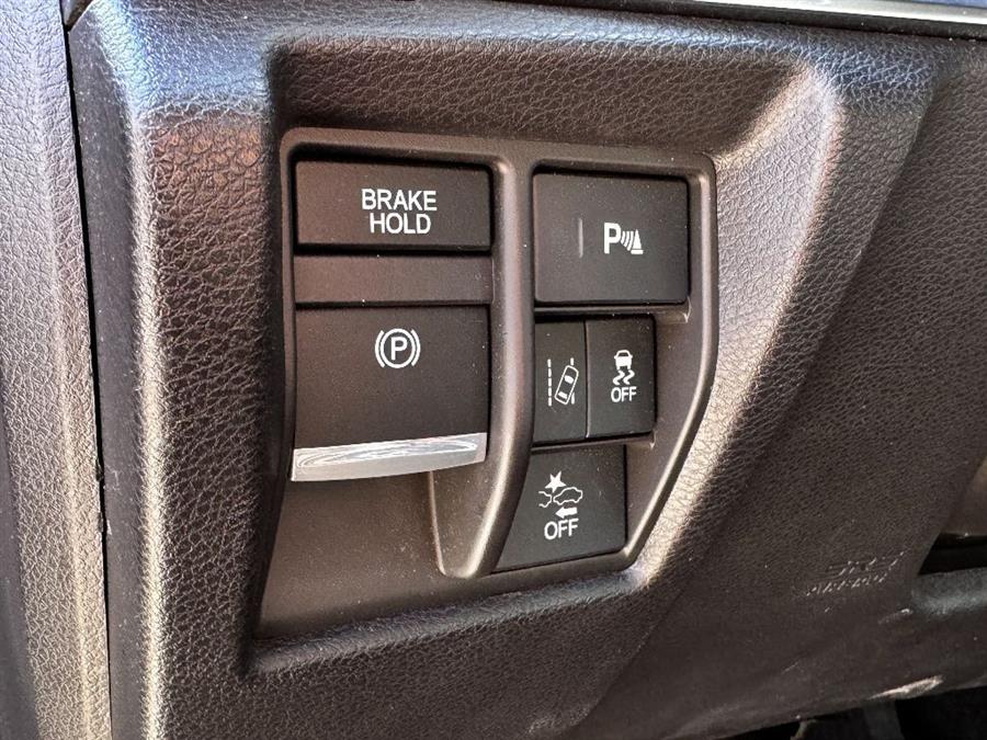 2020 Acura MDX w/Technology Pkg photo