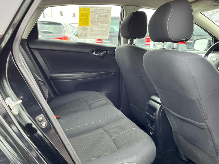 2017 Nissan Sentra SR CVT photo