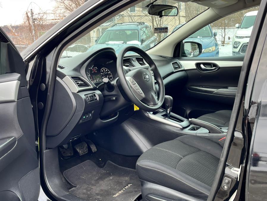 2017 Nissan Sentra SR CVT photo