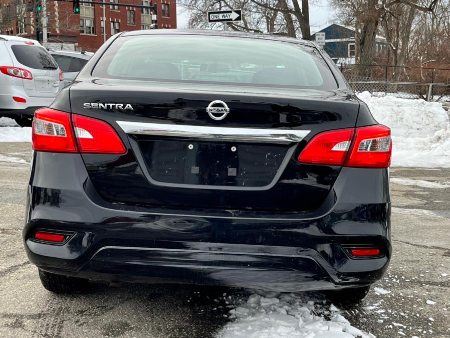 2017 Nissan Sentra SR CVT photo