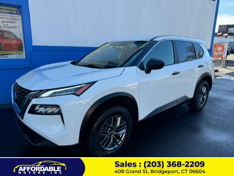 2021 Nissan Rogue S's photo