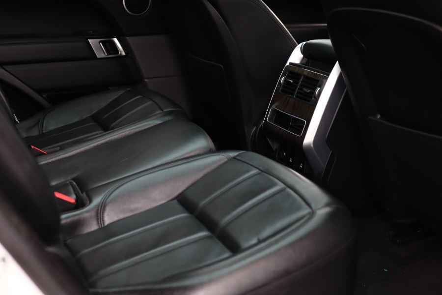 2018 Land Rover Range Rover Sport V6 Supercharged SE photo