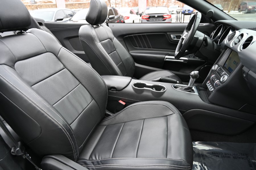 2022 Ford Mustang EcoBoost Premium Convertible photo