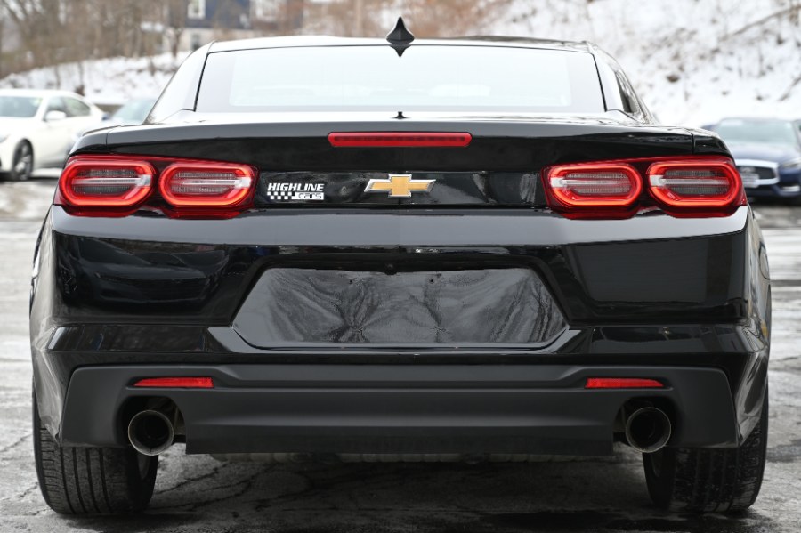 2023 Chevrolet Camaro 2dr Cpe 1LT photo