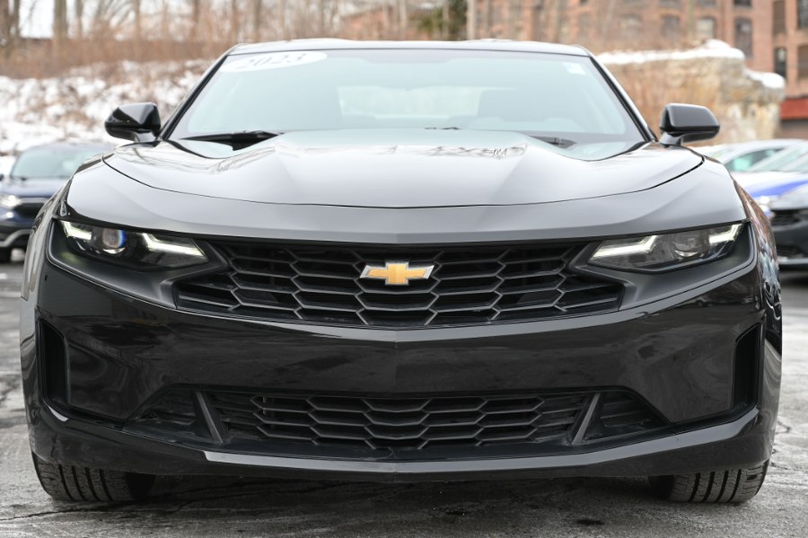 2023 Chevrolet Camaro 2dr Cpe 1LT photo