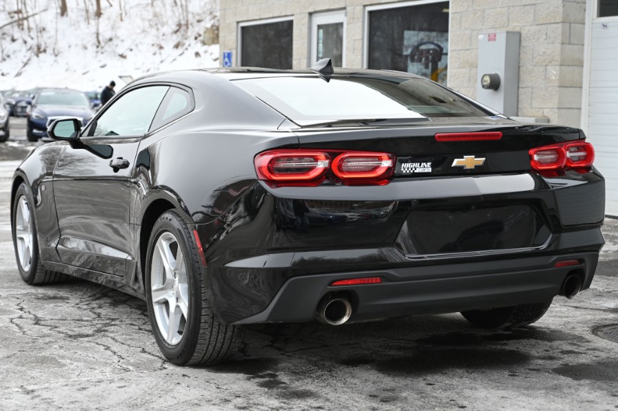 2023 Chevrolet Camaro 2dr Cpe 1LT photo