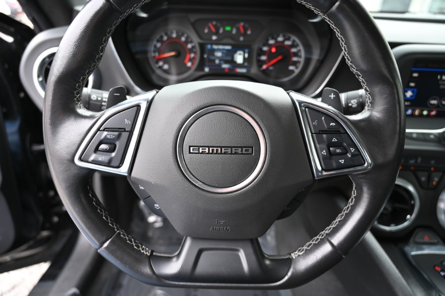 2023 Chevrolet Camaro 2dr Cpe 1LT photo