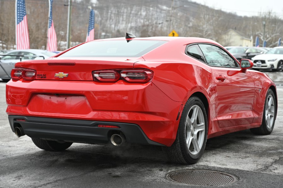 2022 Chevrolet Camaro 2dr Cpe 1LT photo