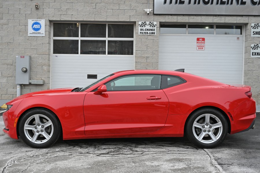 2022 Chevrolet Camaro 2dr Cpe 1LT photo