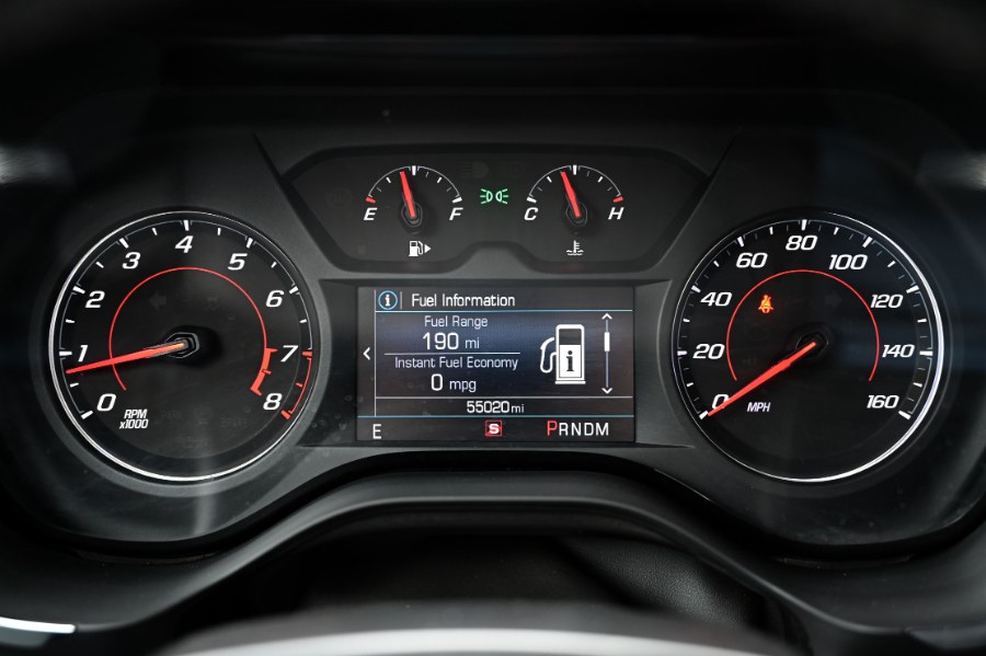 2022 Chevrolet Camaro 2dr Cpe 1LT photo