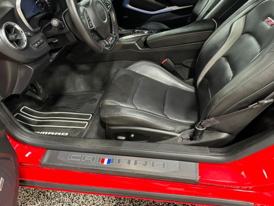 2016 Chevrolet Camaro 2dr Conv 2SS photo