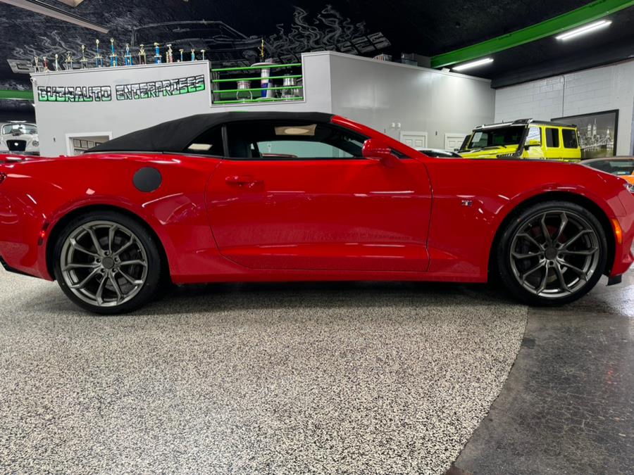 2016 Chevrolet Camaro 2dr Conv 2SS photo