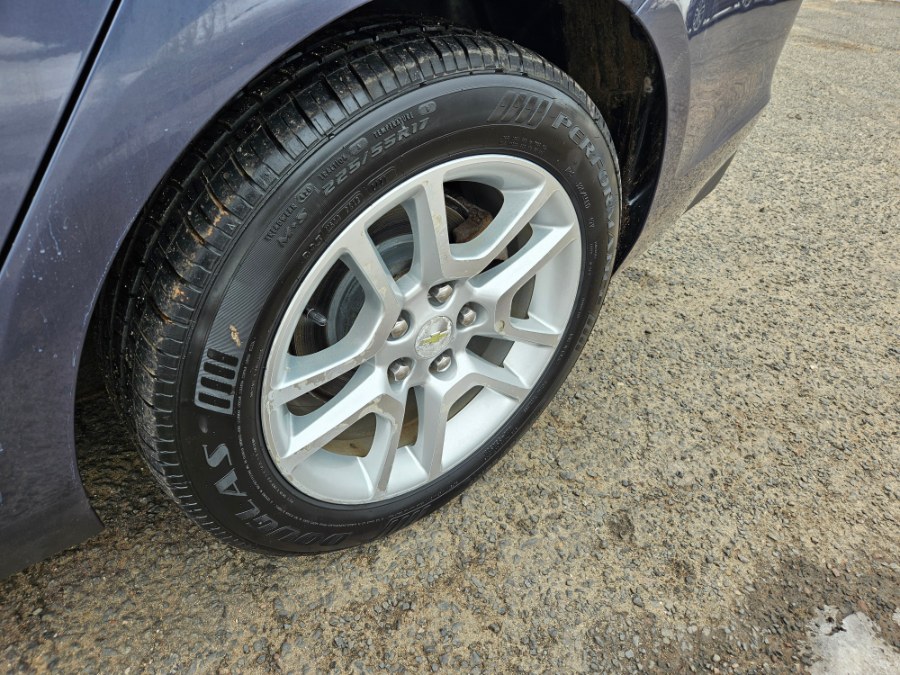 2014 Chevrolet Malibu LT photo