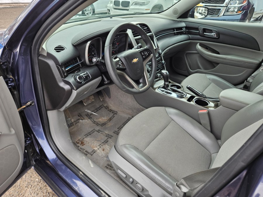 2014 Chevrolet Malibu LT photo