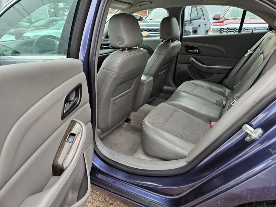 2014 Chevrolet Malibu LT photo