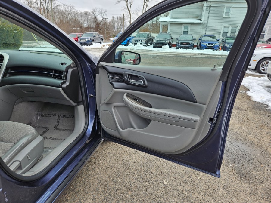 2014 Chevrolet Malibu LT photo