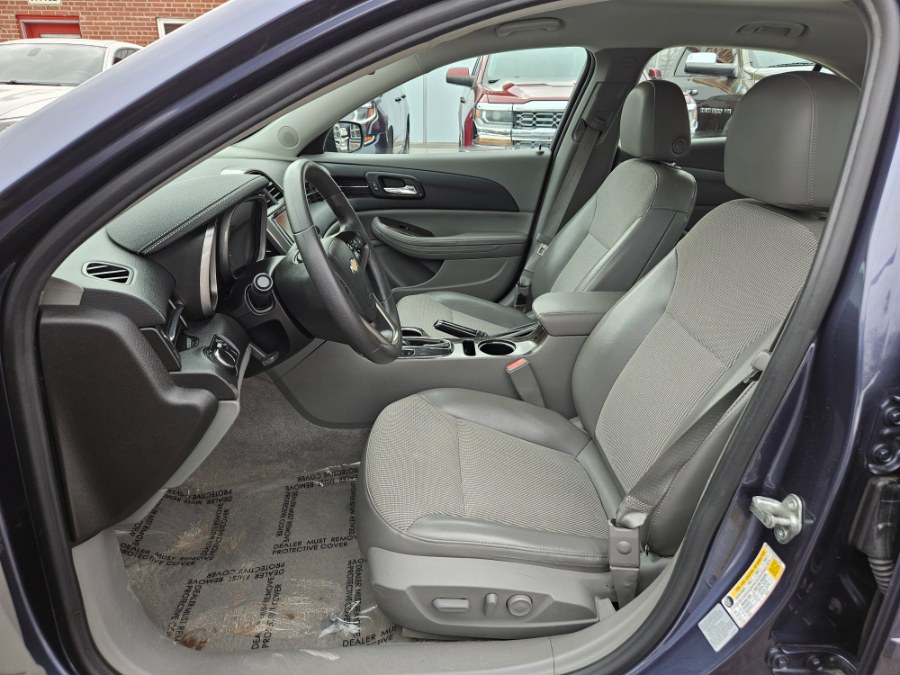 2014 Chevrolet Malibu LT photo