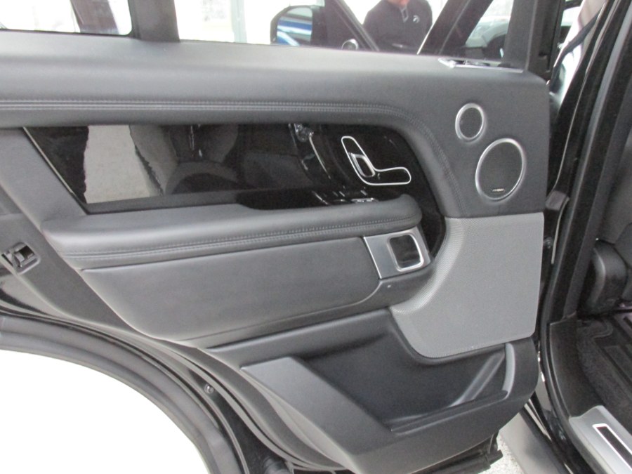 2018 Land Rover Range Rover V6 Supercharged HSE SWB photo