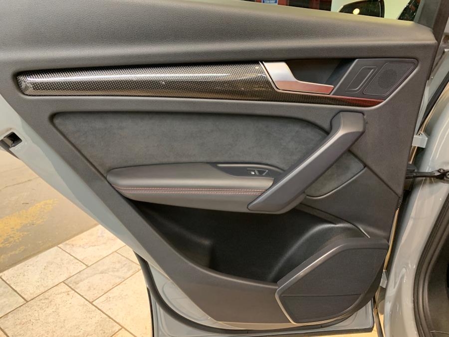 2022 Audi SQ5 Premium Plus 3.0 TFSI quattro photo