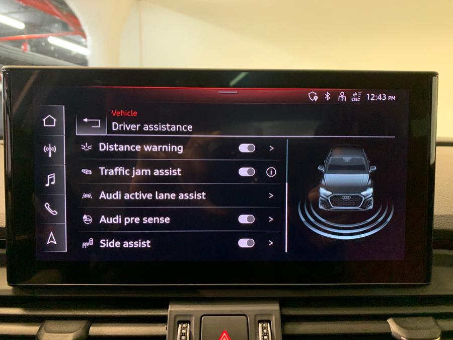 2022 Audi SQ5 Premium Plus 3.0 TFSI quattro photo