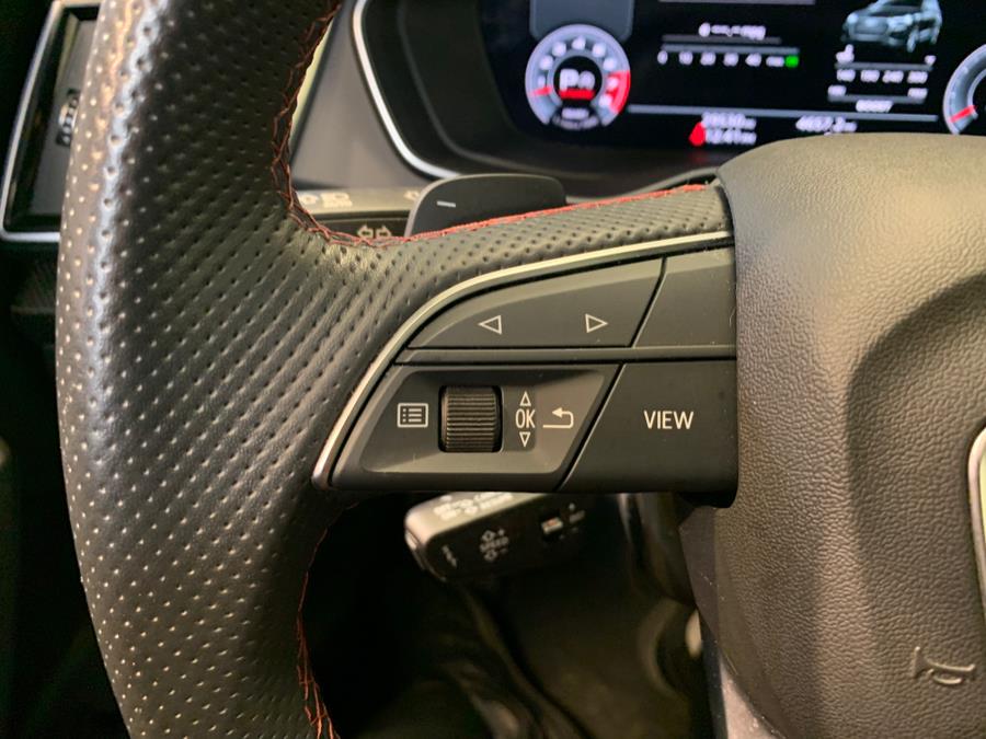 2022 Audi SQ5 Premium Plus 3.0 TFSI quattro photo