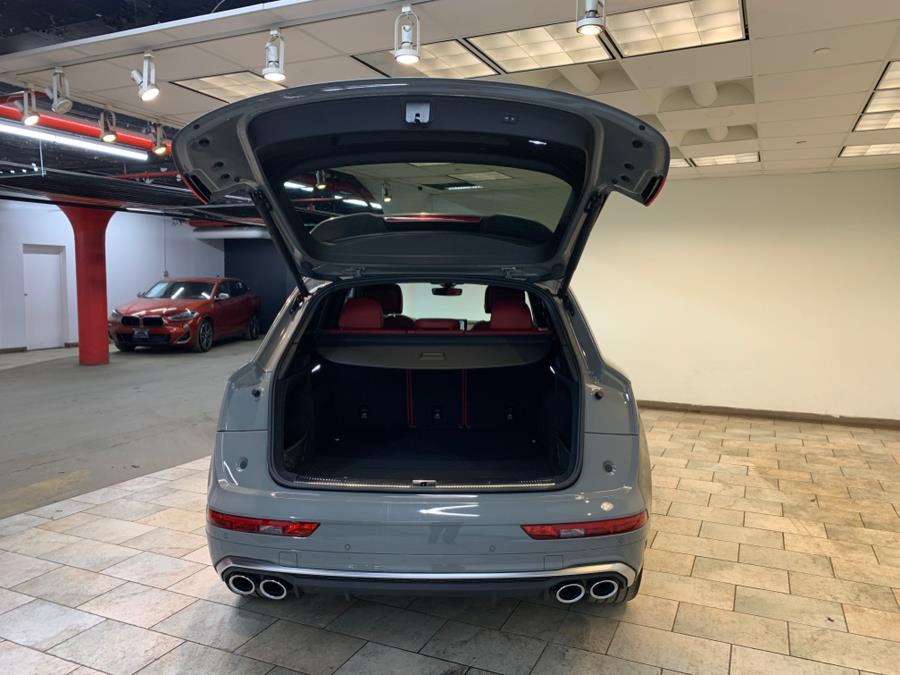 2022 Audi SQ5 Premium Plus 3.0 TFSI quattro photo