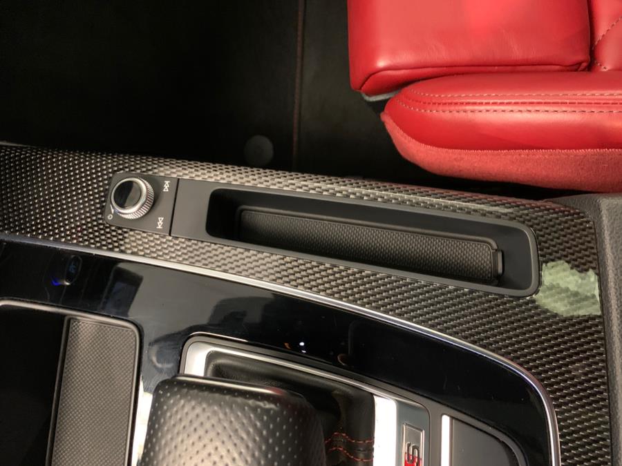 2022 Audi SQ5 Premium Plus 3.0 TFSI quattro photo