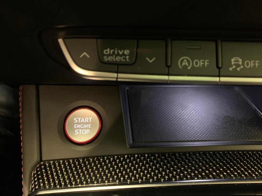 2022 Audi SQ5 Premium Plus 3.0 TFSI quattro photo