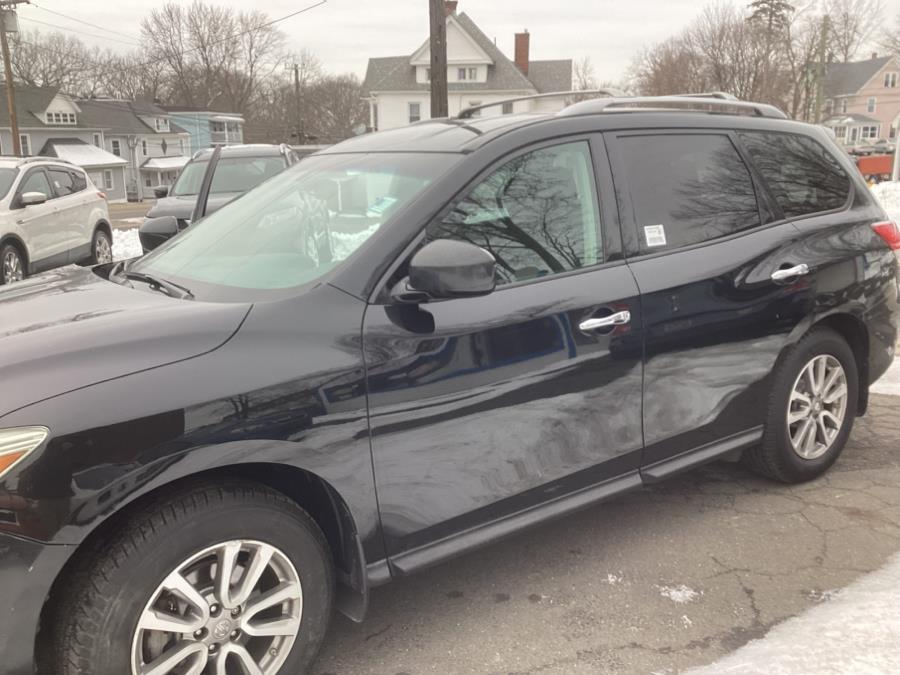 2015 Nissan Pathfinder 4WD 4dr S photo