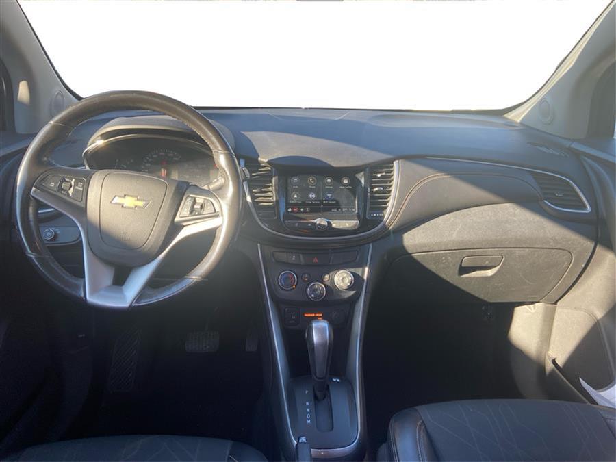 2019 Chevrolet Trax AWD 4dr LT photo