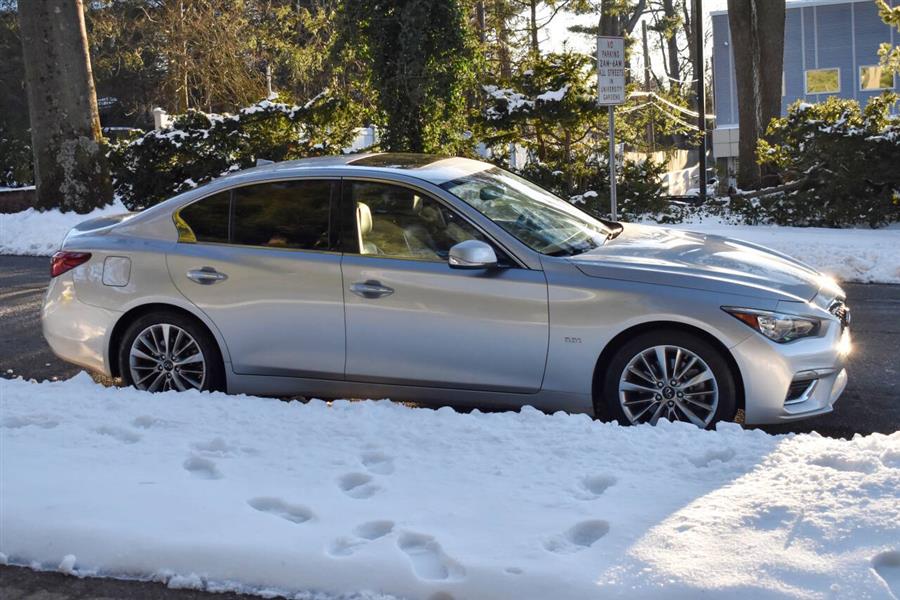 2020 Infiniti Q50 Luxury photo