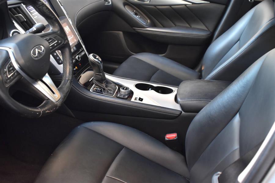 2020 Infiniti Q50 Luxury photo