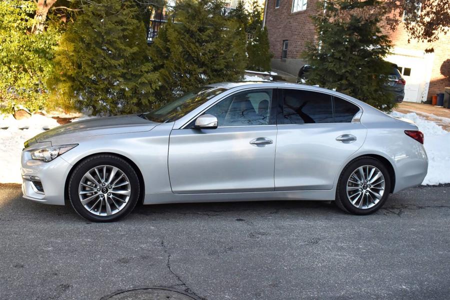 2020 Infiniti Q50 Luxury photo