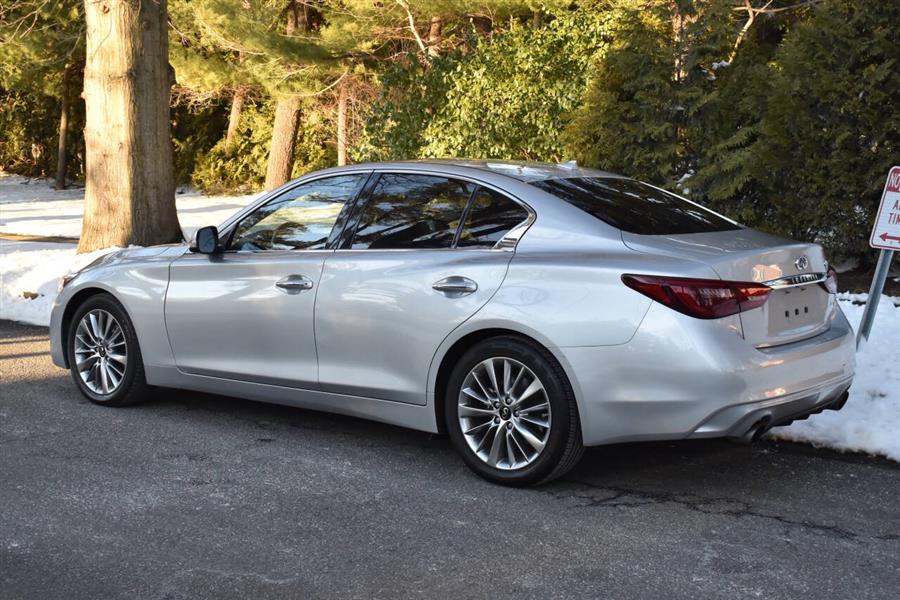 2020 Infiniti Q50 Luxury photo