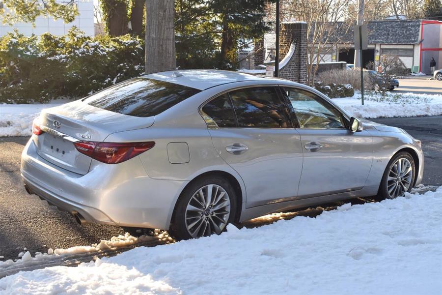 2020 Infiniti Q50 Luxury photo