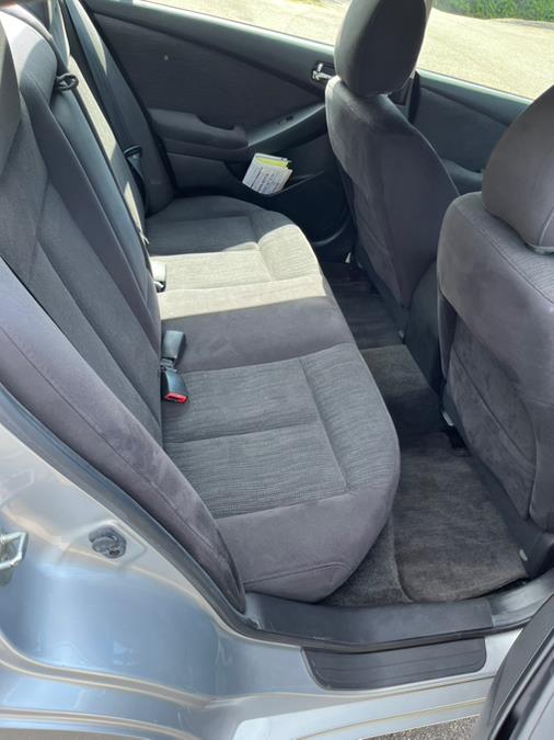 2011 Nissan Altima 2.5 photo